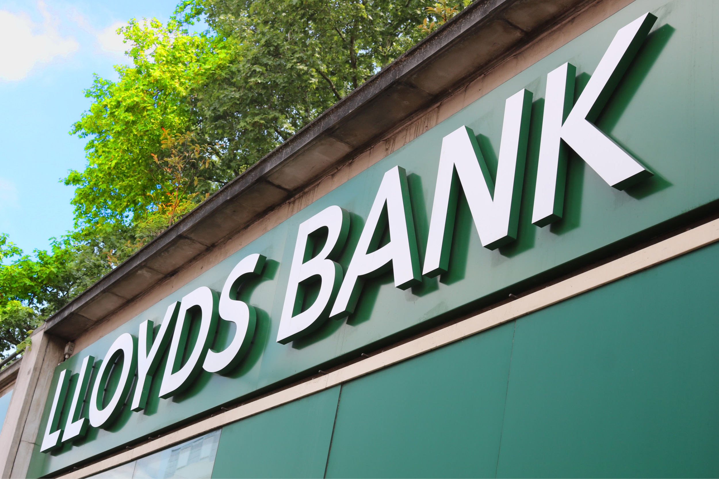 The return of Lloyds Banking Group to private ownership - National ...